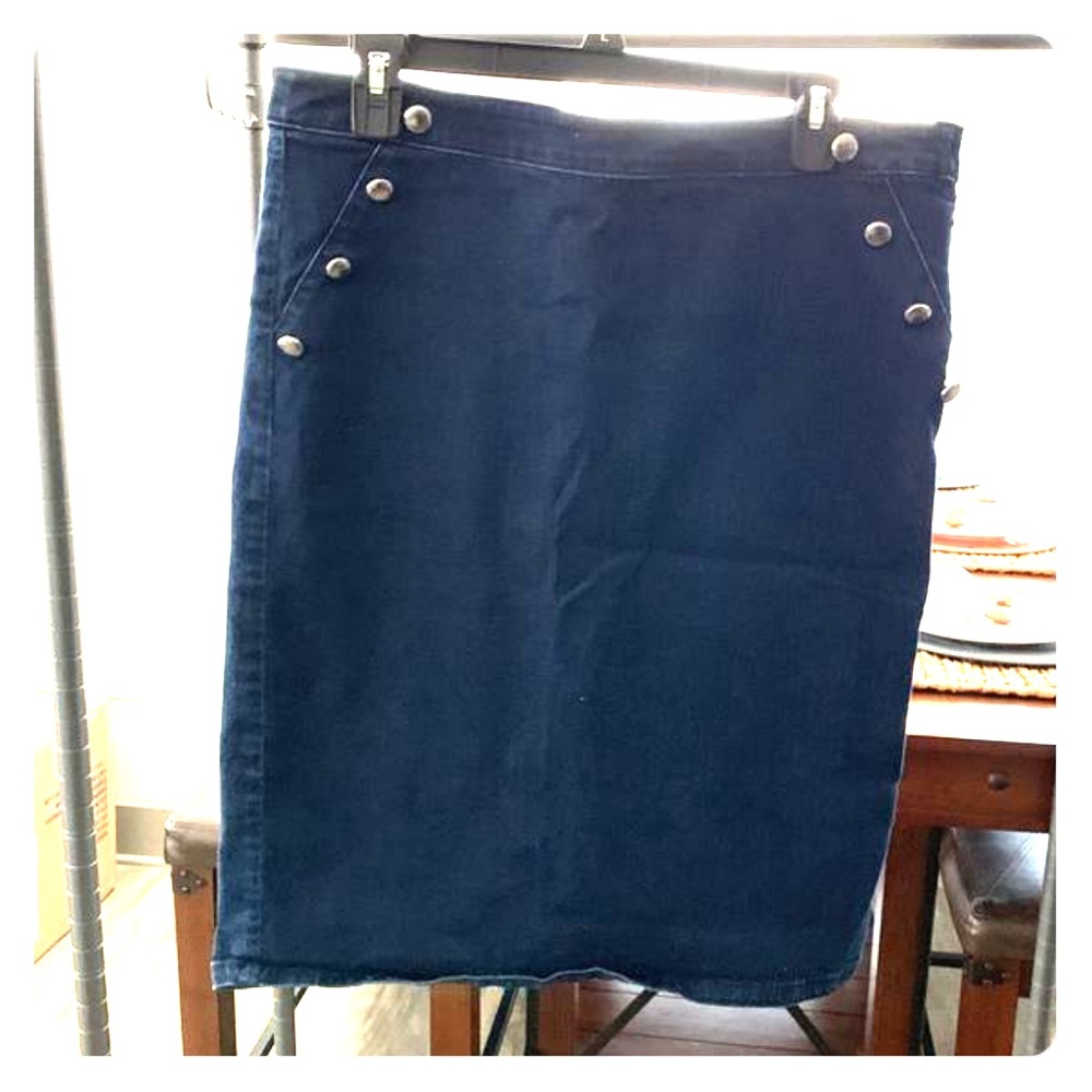 Blue Jean skirt New York and Company size 12